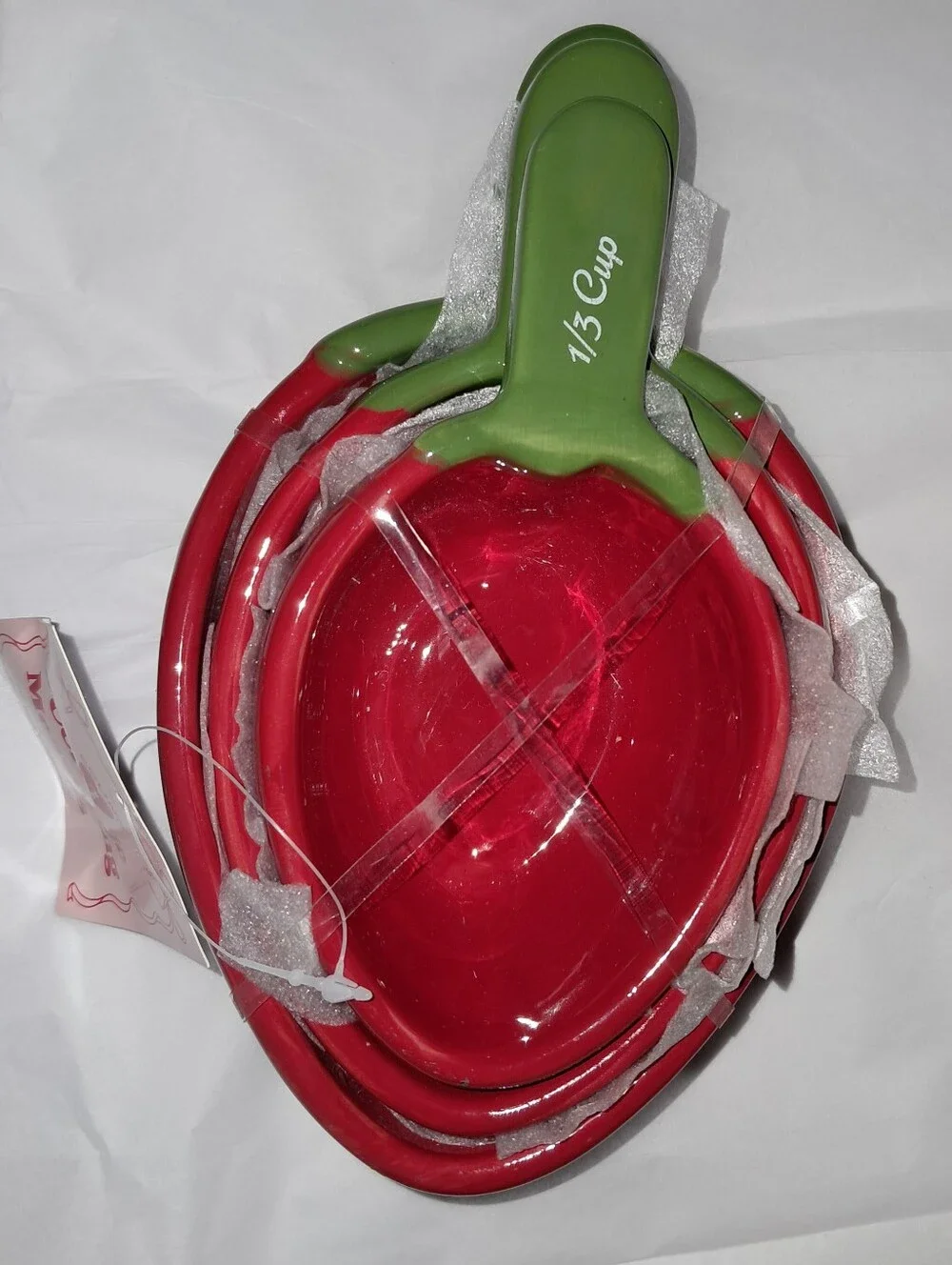Target NWT 3Pk Strawberry Shaped Nesting Ceramic Measuring Cups In Red/Green